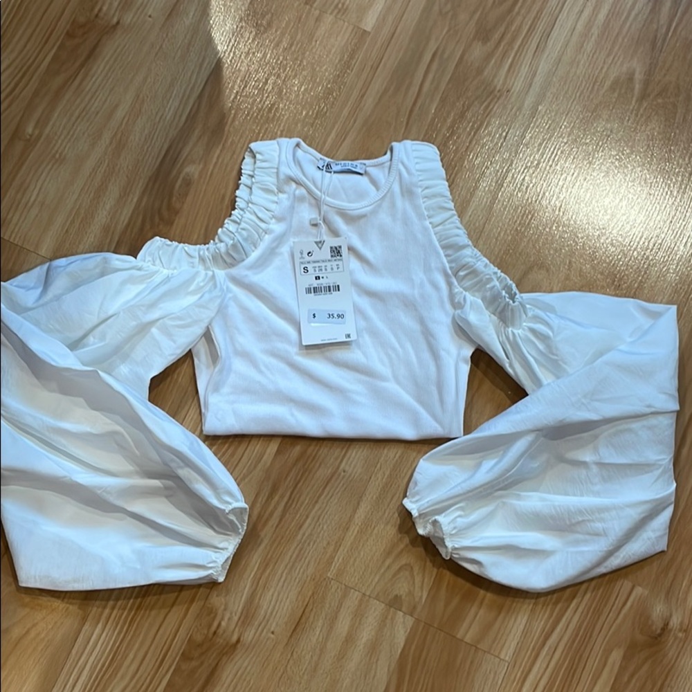 Zara Bpdysuit NWT Puff Sleeve